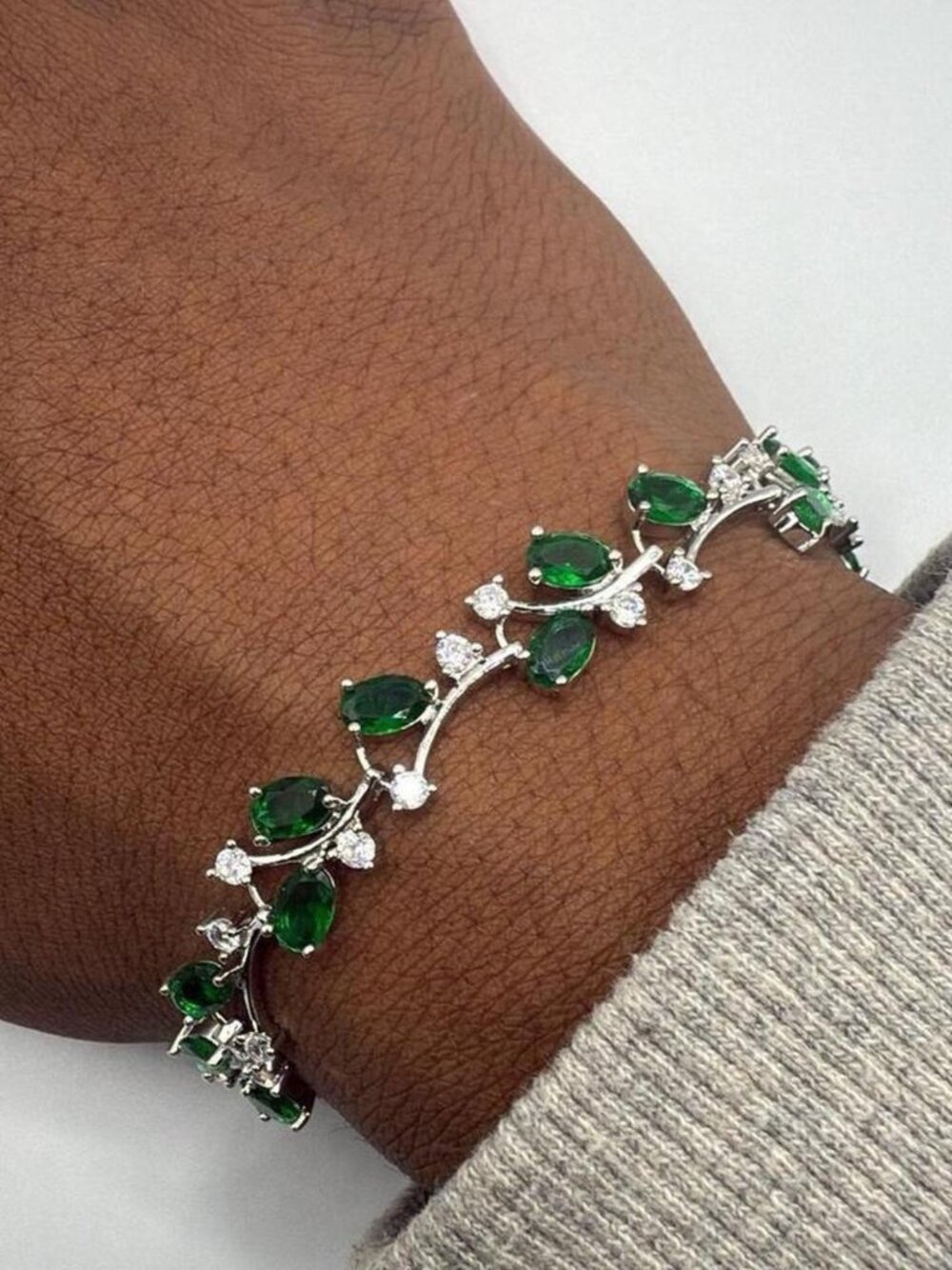 Green Flower Gem Bracelet